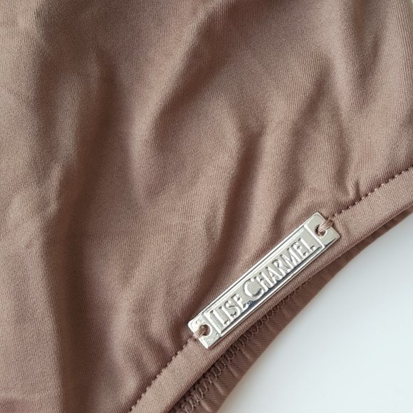 LISE CHARMEL ! Création Solaire Wireless one-piece swimsuit - Picture 10 of 11